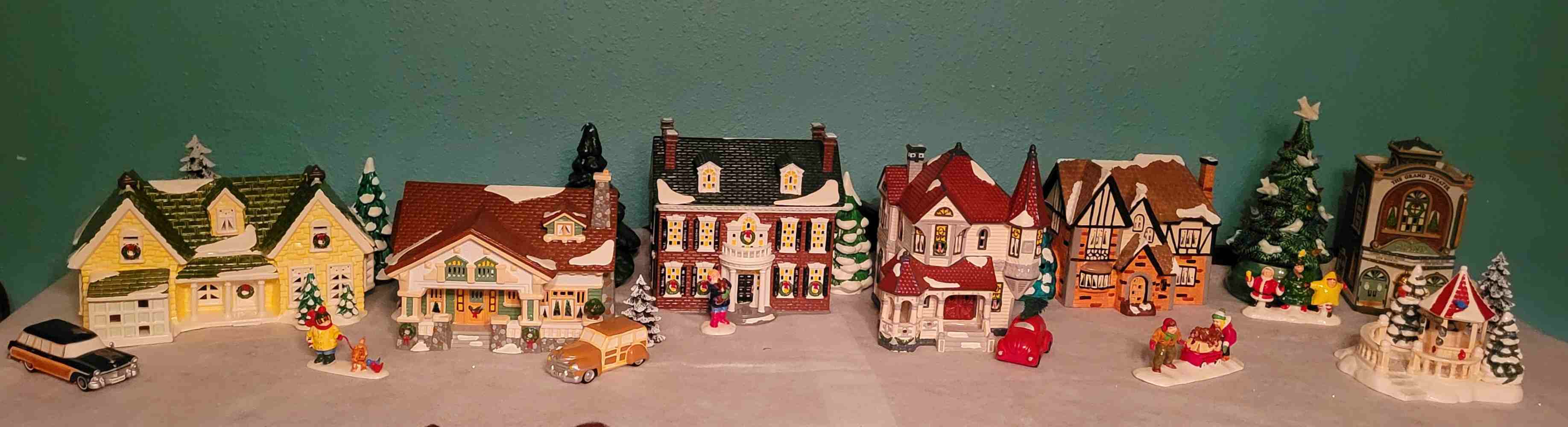 2022-12-08 Christmas Village.jpg